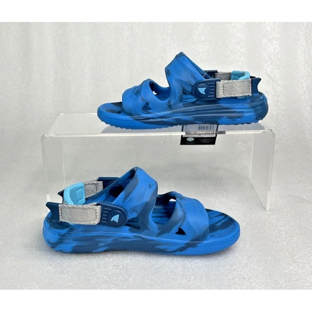 Rugged Shark Adventure Trail Blue Sandals Floatable Washable Boys Size 8 NEW